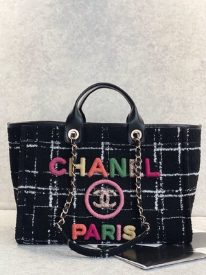 Chanel 2022年のSothebyの習慣は袋のツイード浜袋FWの虹の戦闘状況表示板を決め付けた