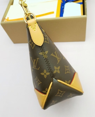 M45832デザイナー モノグラム袋LVブローニュ袋6.3インチの高さ
