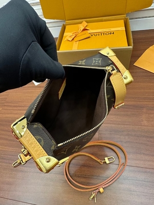 ブラウンのPresbyopicキャンバスのルイ・ヴィトンLVの側面のトランクのモノグラムPM袋のスーツケース