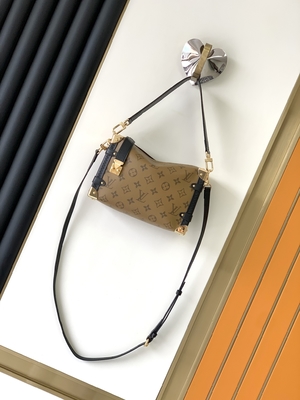 上塗を施してあるキャンバスの巡航の老眼のルイ・ヴィトンM46358 LVの側面のトランクのモノグラムのショルダー・バッグ