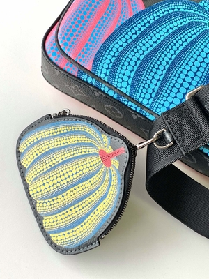 LV X YKのトリオのモノグラムの男女兼用の決め付けられた人の袋M46358の通り様式の共同3WAY