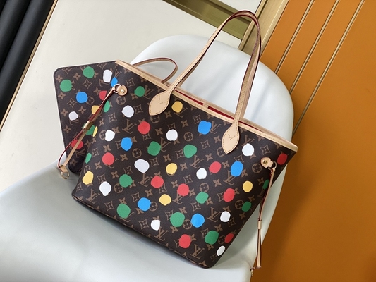 多色刷り黒いLV X草間彌生ルイ・ヴィトンNeverfull MMのモノグラム袋
