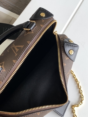 ルイ・ヴィトンの習慣は袋をMalle Souple Empreinteのモノグラムのブラウンの小柄い黒と決め付けた