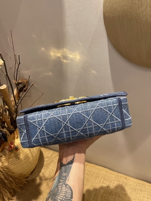 刺繍された小型デザイナーは小さいDior Caroのデニムをすぼめる