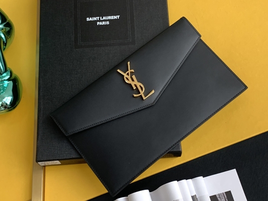 浮彫りにされたSt Laurent お気に入りは袋のアップタウンを革Clutch Grain De Poudreと決め付けた