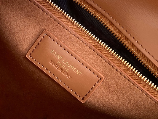 St Laurent お気に入りは袋YSL Cassandraのショルダー・バッグを決め付けた