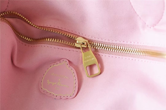 党は女性を花の象眼が付いているハンドバッグのNeverfull MMのモノグラムEmpreinteと決め付けた