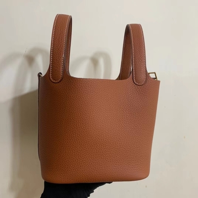 Hermesは女性をハンドバッグのJaune Ambre PicotinロックPM Clemenceと革Soleil決め付けた