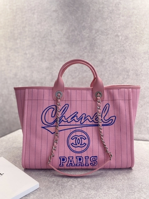 30cm 23P Chanelドーヴィルのトート バックの白いEcruの黒の縞